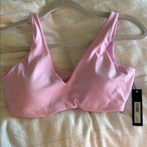 Oner Active - Soft motion chalk pink scoop neck bra *NWT *Size large